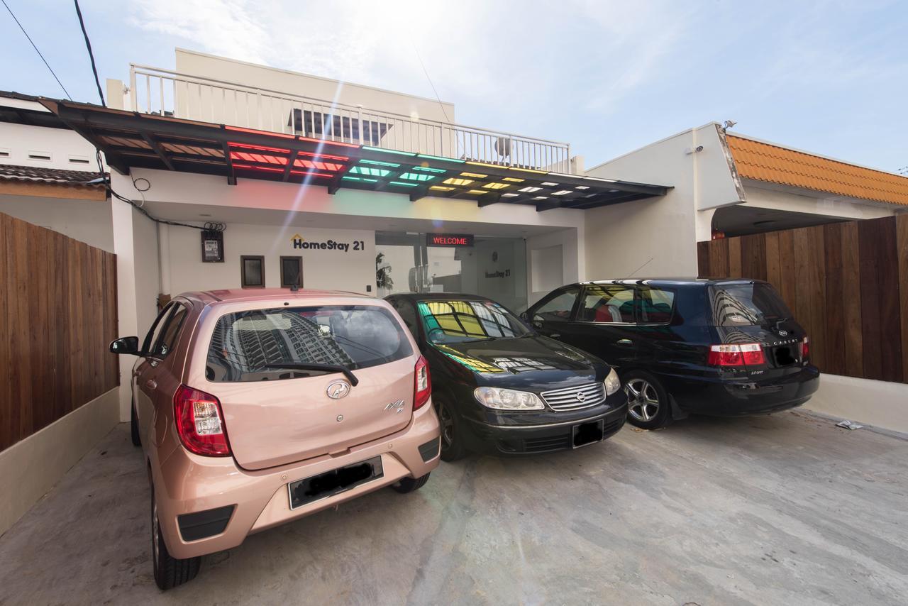 21 3* Johor Bahru